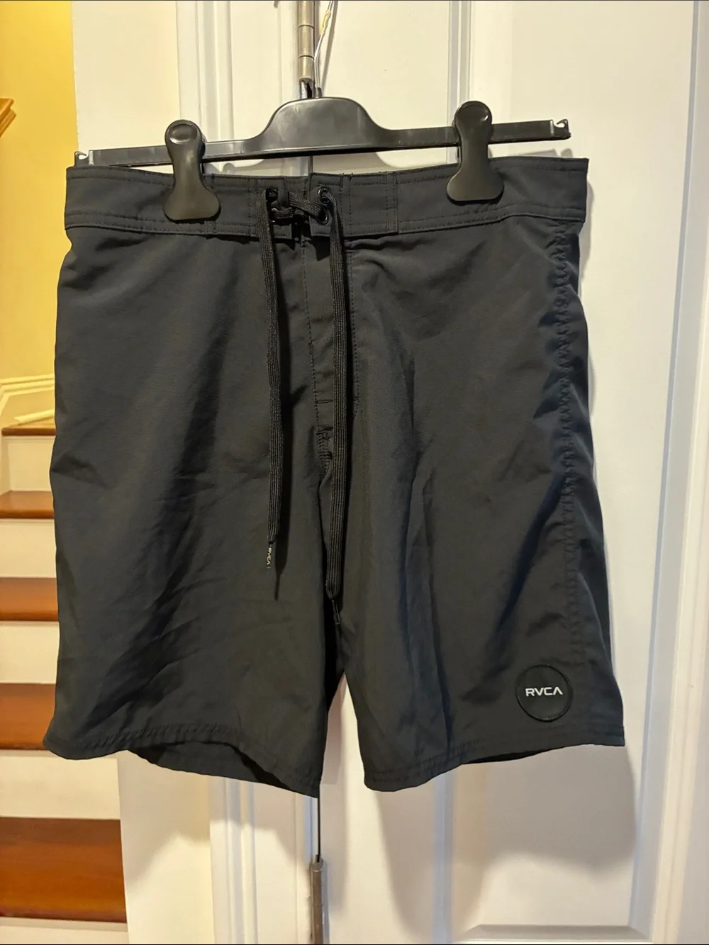 RVCA Men’s Black Swim Board Shorts Sz 29